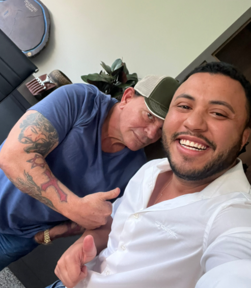 Antonio com cliente 20