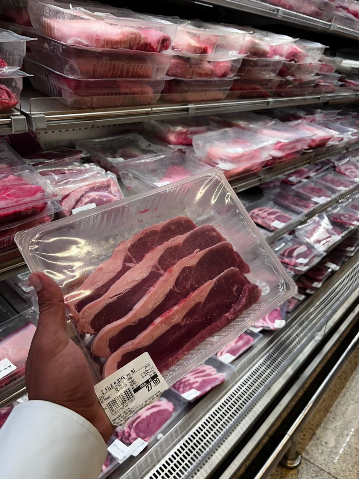 Bandeja de bifes transparente